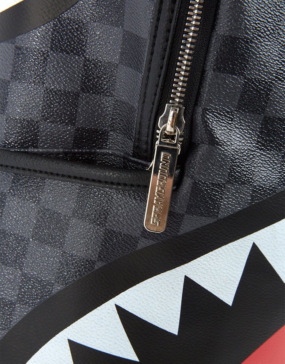 BLACK CHECKERED SHARKS IN PARIS