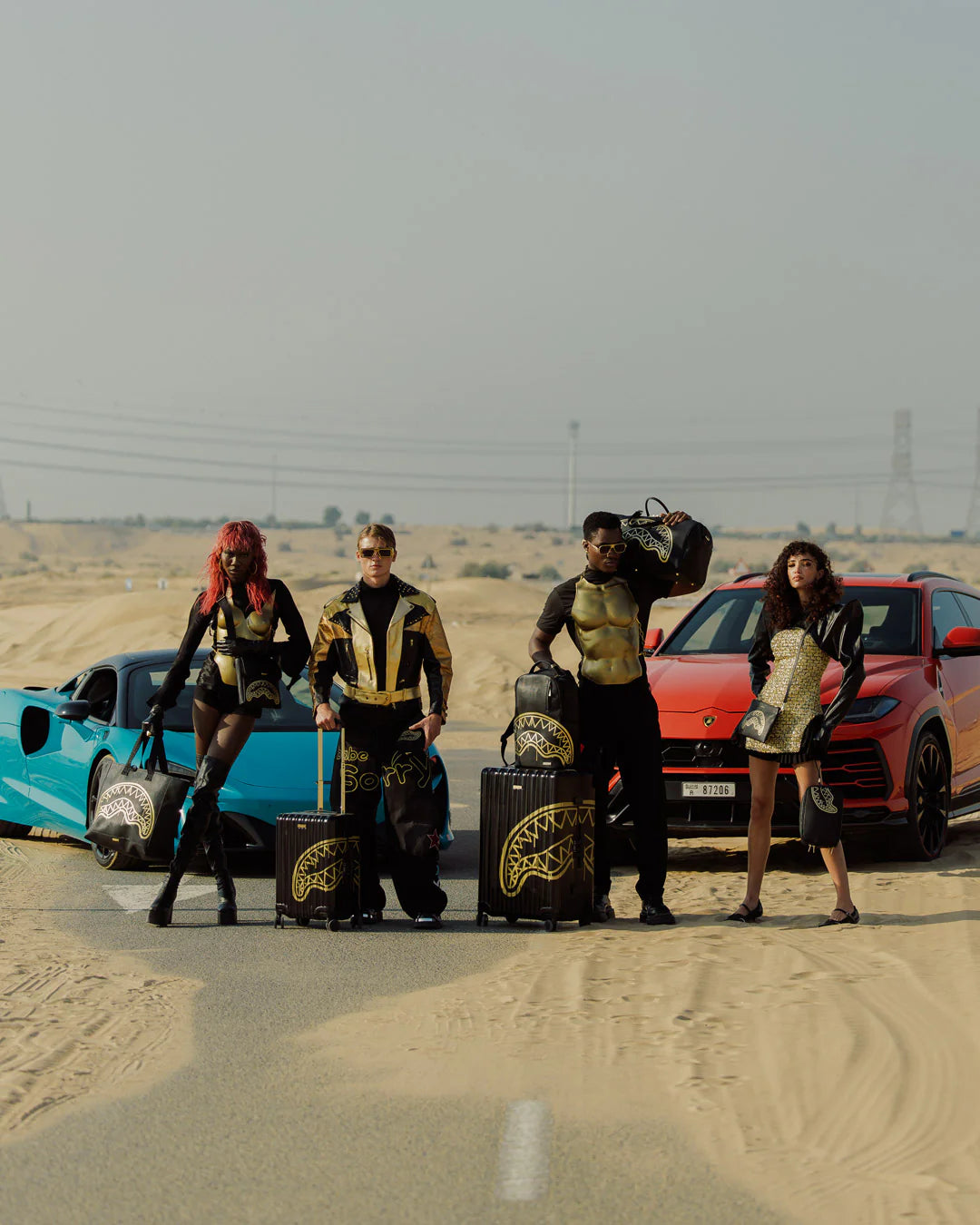 THAT GOLD DRAP TOILETRY