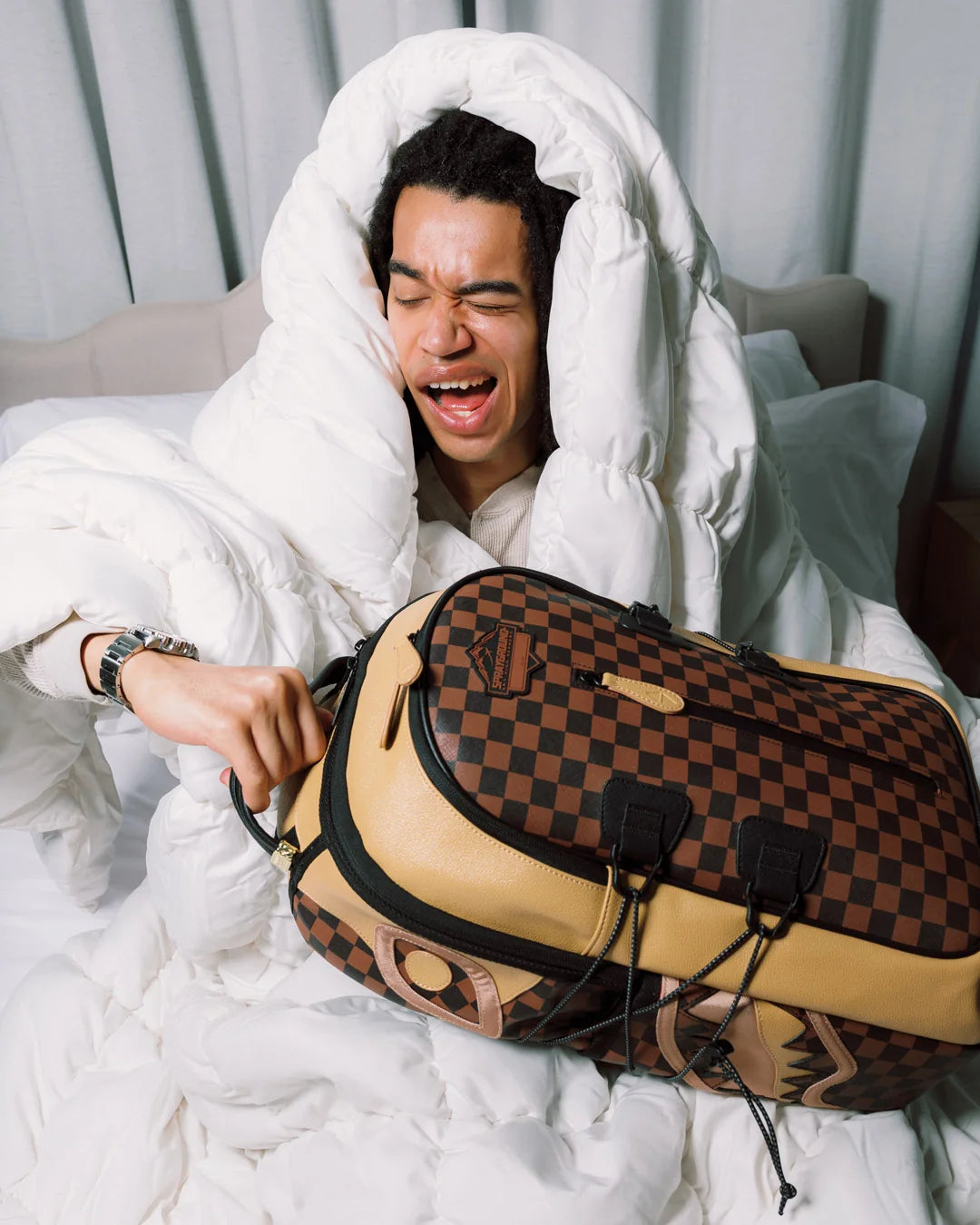 SHARKS IN PARIS HENNY CITY HIKER BAG