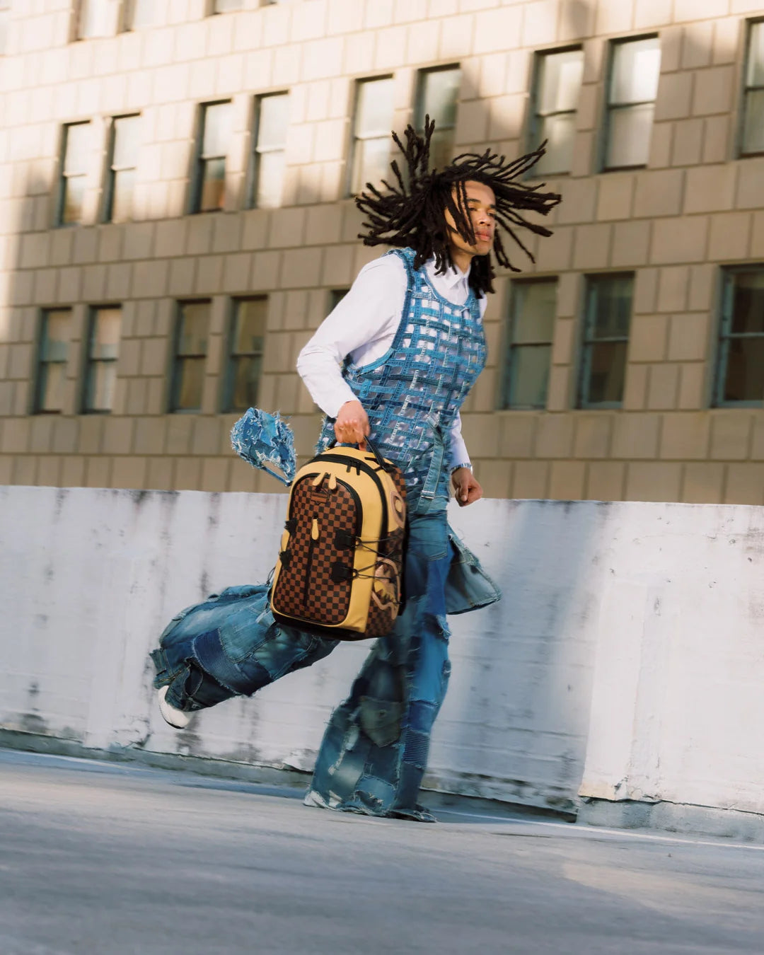SHARKS IN PARIS HENNY CITY HIKER BAG