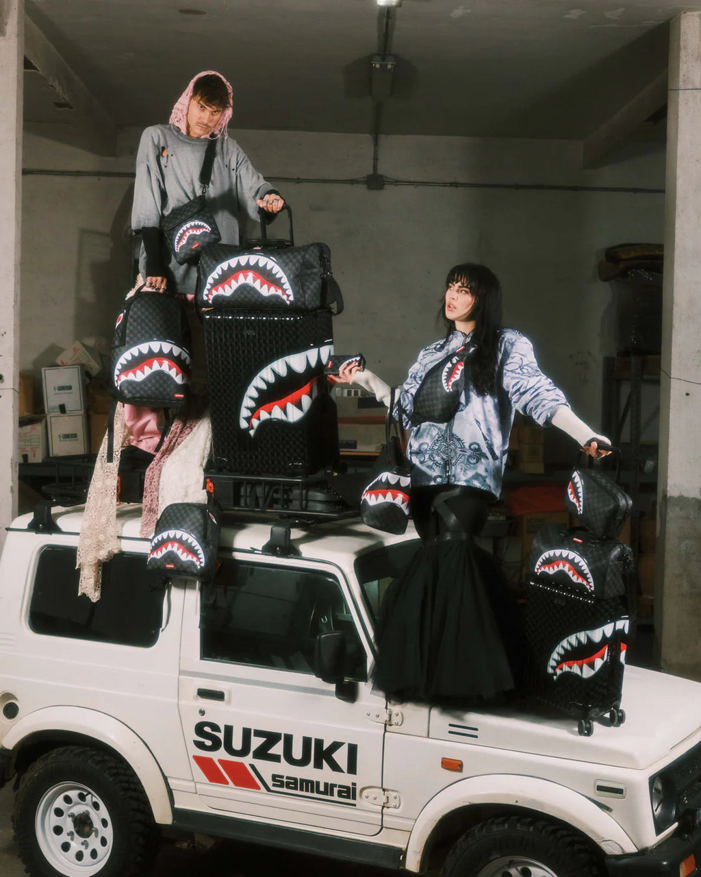 SIP BALLOON BLACK WALLET