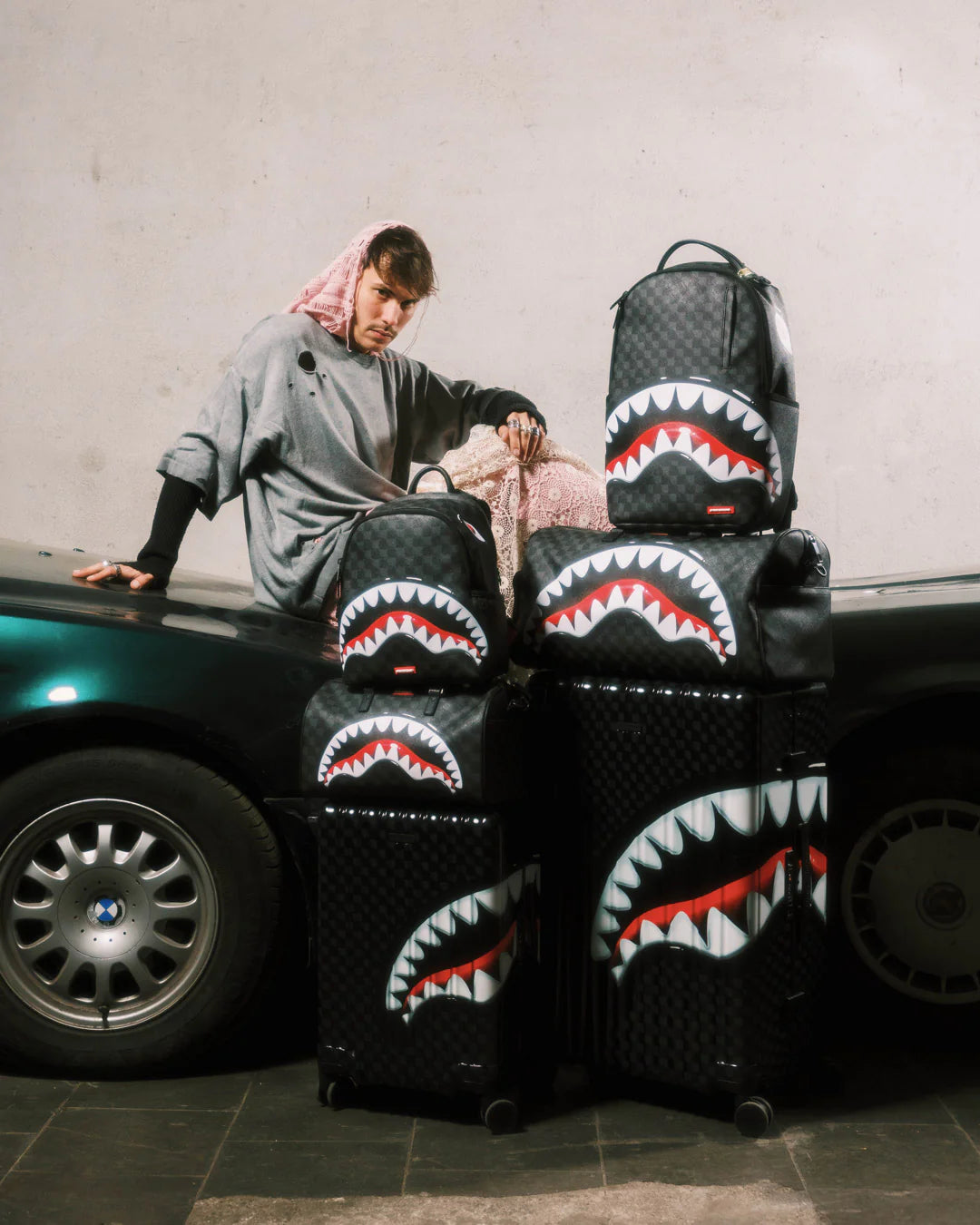 SIP BALLOON BLACK MINI DUFFLE