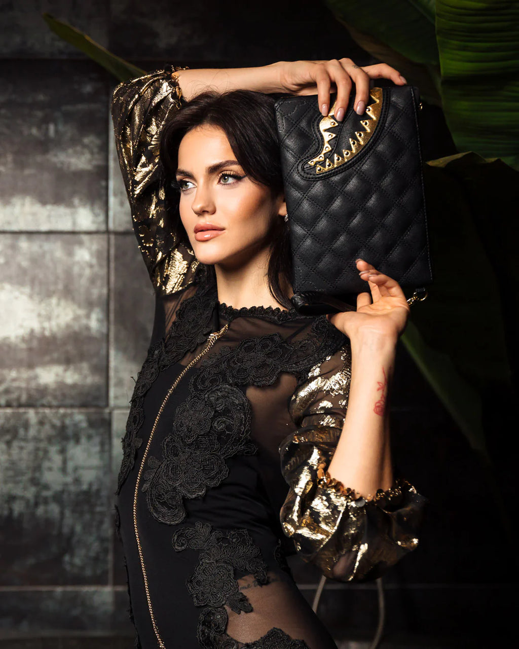 BLACK MAMBA QUILTED POUCHETTE