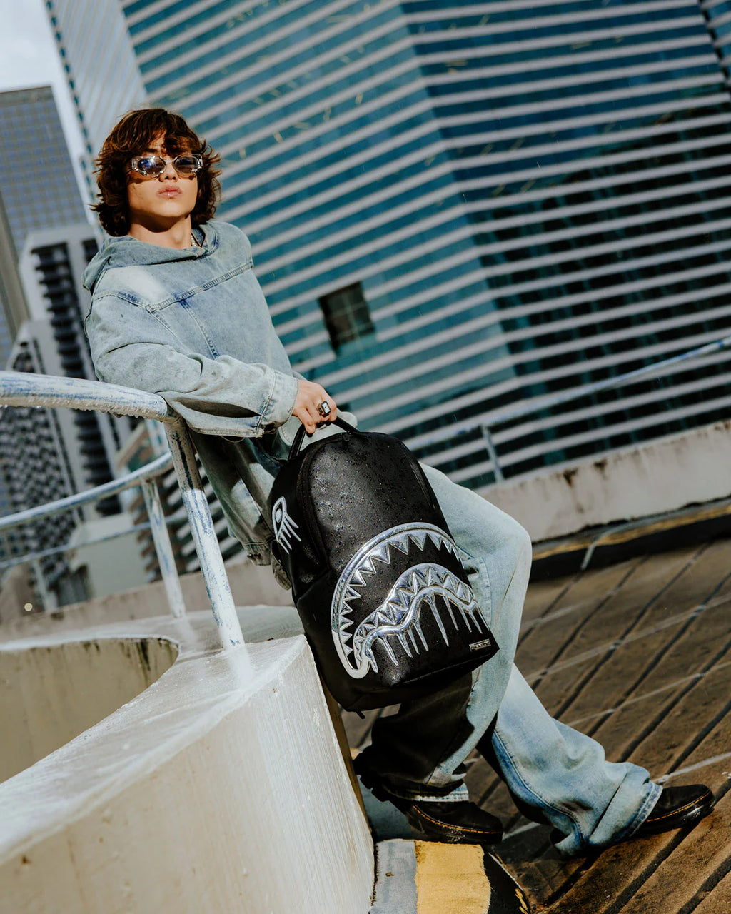 METALLIC DRIP SHARK DLXSV BACKPACK