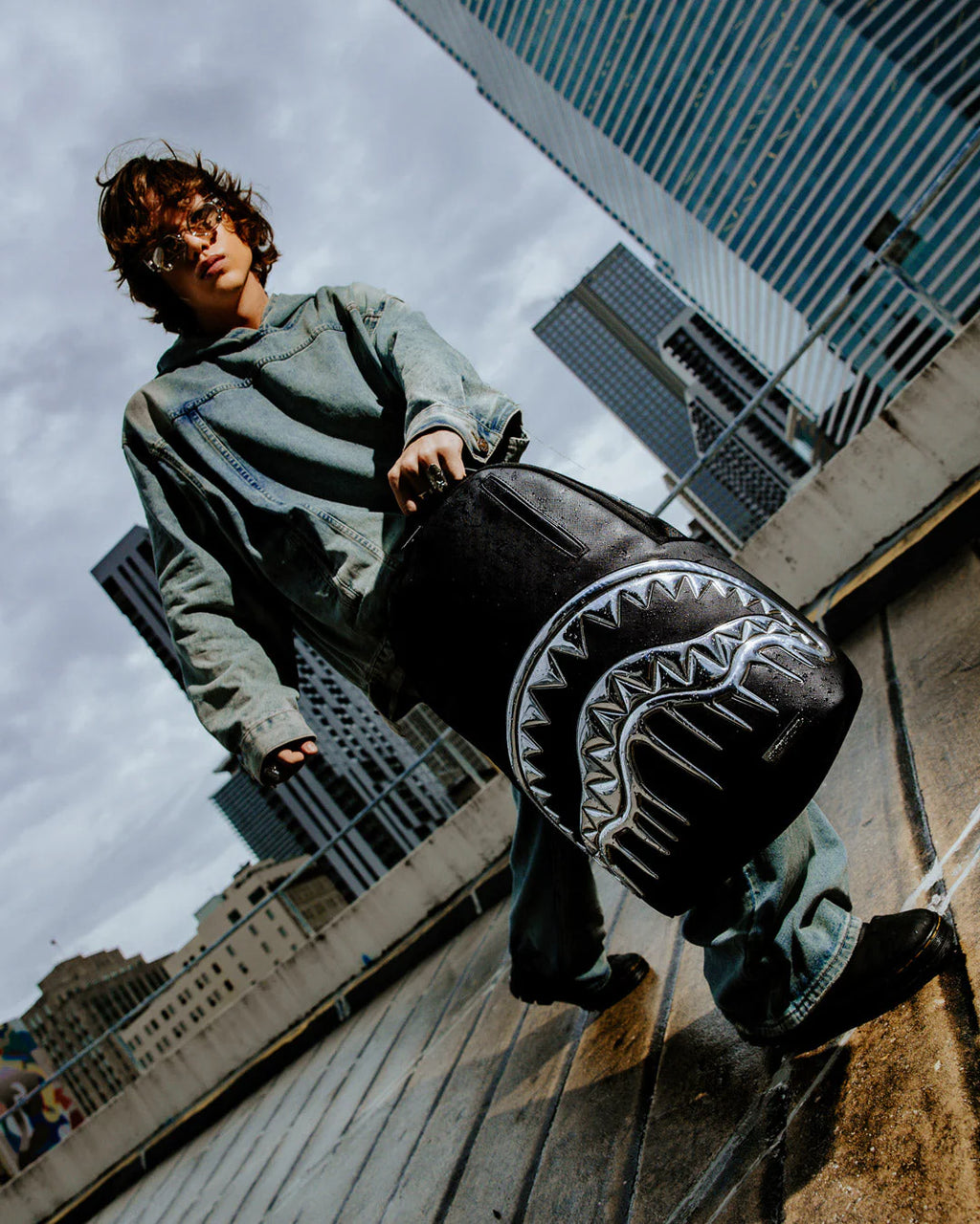 METALLIC DRIP SHARK DLXSV BACKPACK