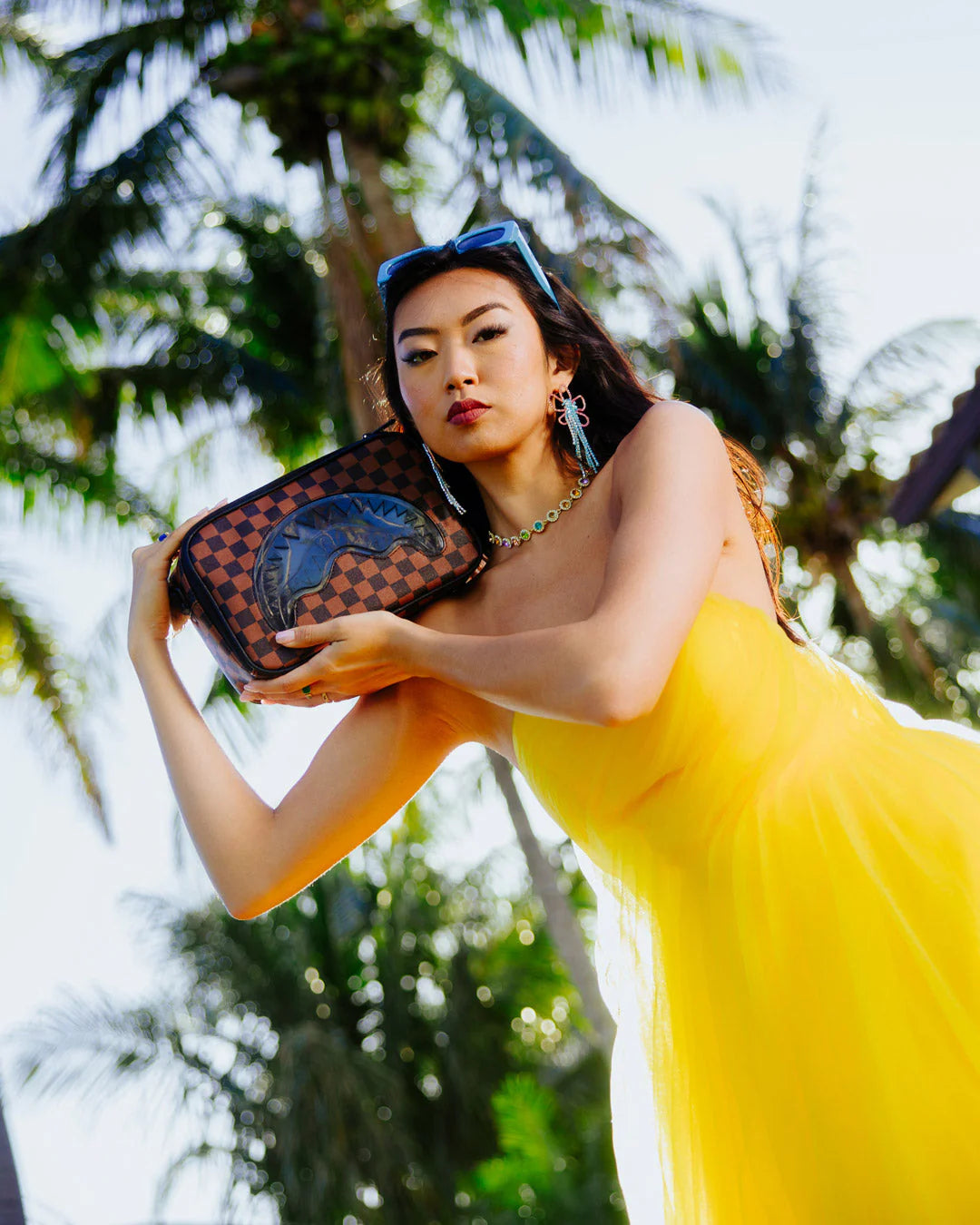 CLEAR RUBBER SHARK TOILETRY BRICK