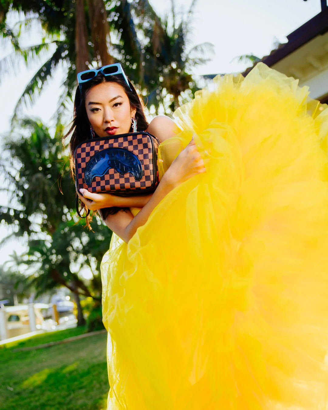 CLEAR RUBBER SHARK TOILETRY BRICK