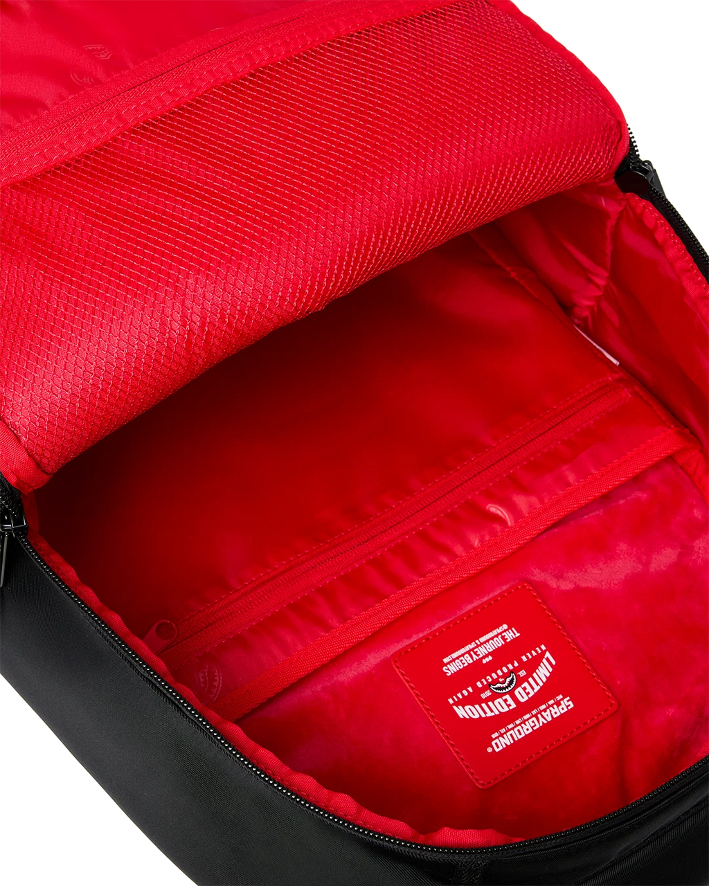SHARK CENTRAL NYLON BLACK