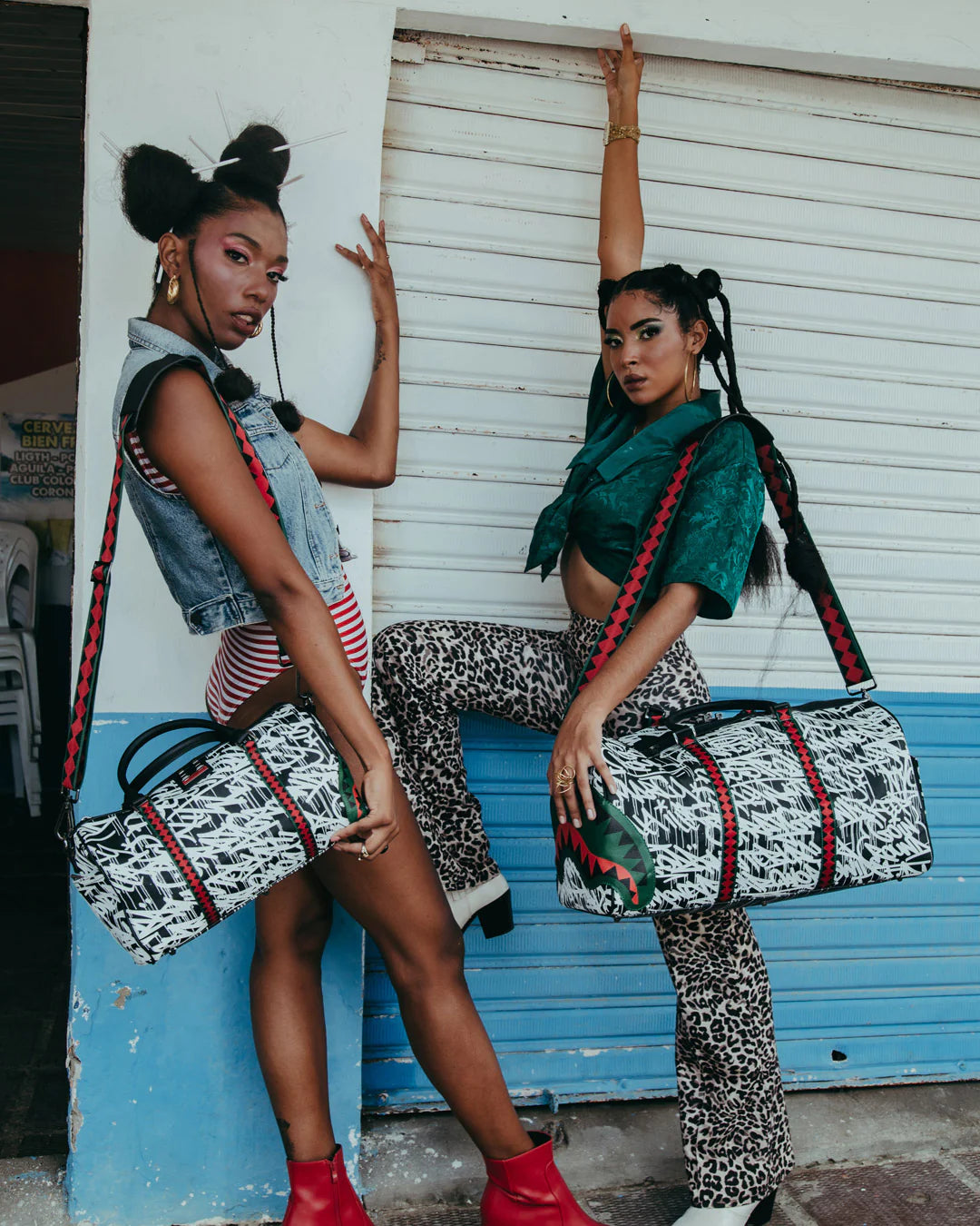 BOLSO DE VIAJE SPRAYGROUND SCRIBBLE SPUCCI NEGRO