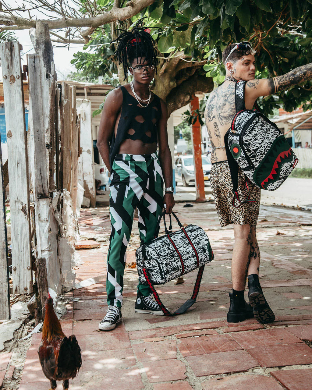 BOLSO DE VIAJE SPRAYGROUND SCRIBBLE SPUCCI NEGRO
