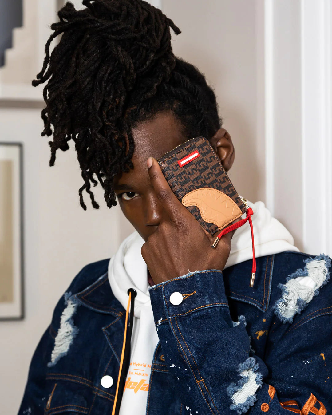 PORTAFOGLIO CON PORTAMONETE SPRAYGROUND SPLIT MONEY HENNEY WALLET MARRONE