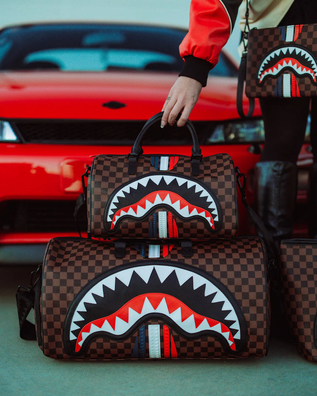 MACHINE FRANCAISE DUFFLE