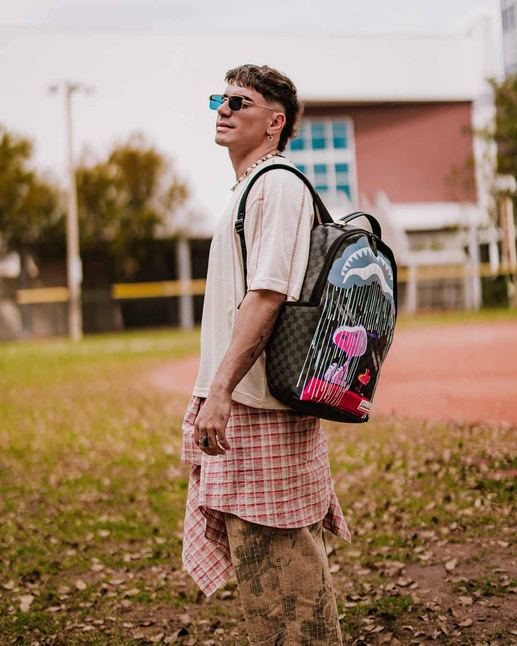 PEANUTS FRIENDS HELP FRIENDS DLXSV BACKPACK