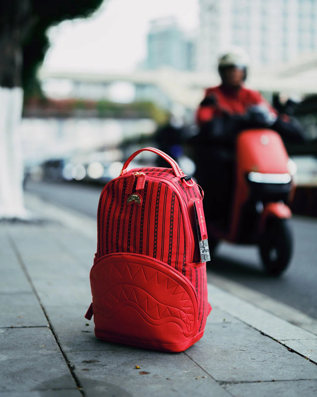 REVERSE SIP 2.0 BACKPACK