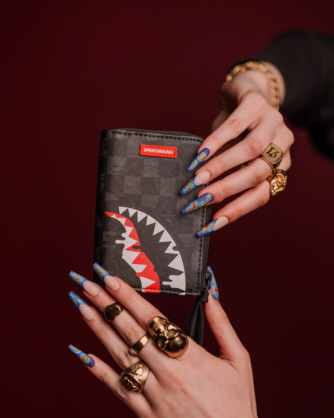 DRIPPING SHARKS IN PARIS WALLET