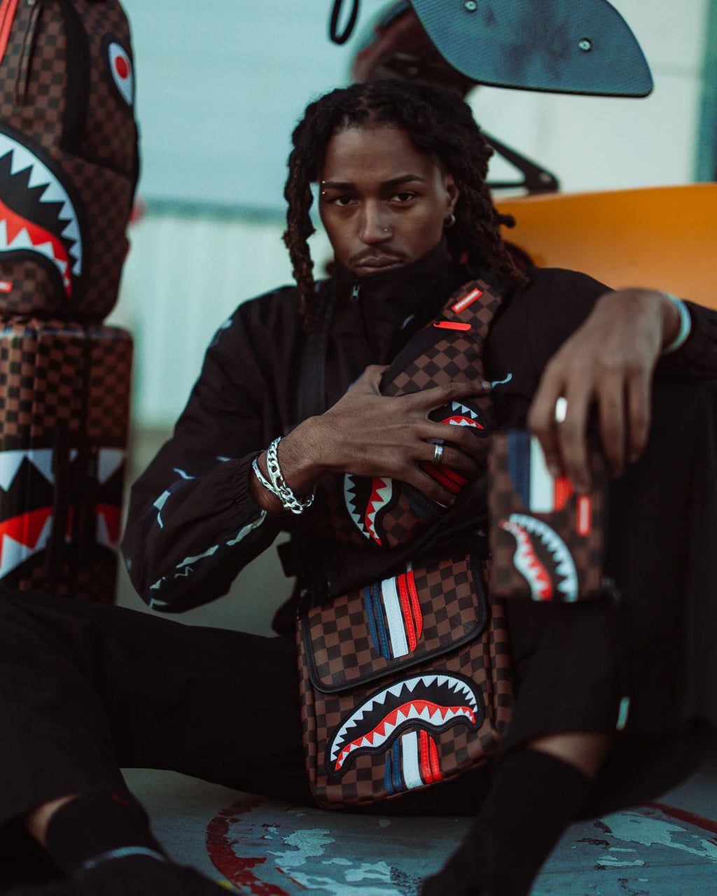 MACHINE FRANCAISE MESSENGER SLING