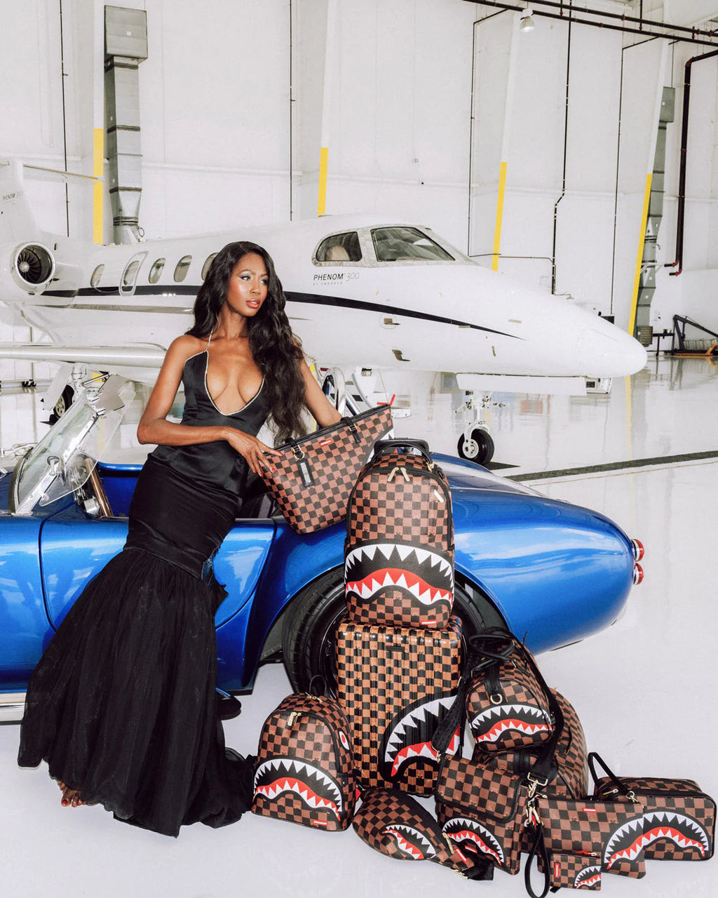 PEEKING CHARACTER CHECK MESSENGER SLING