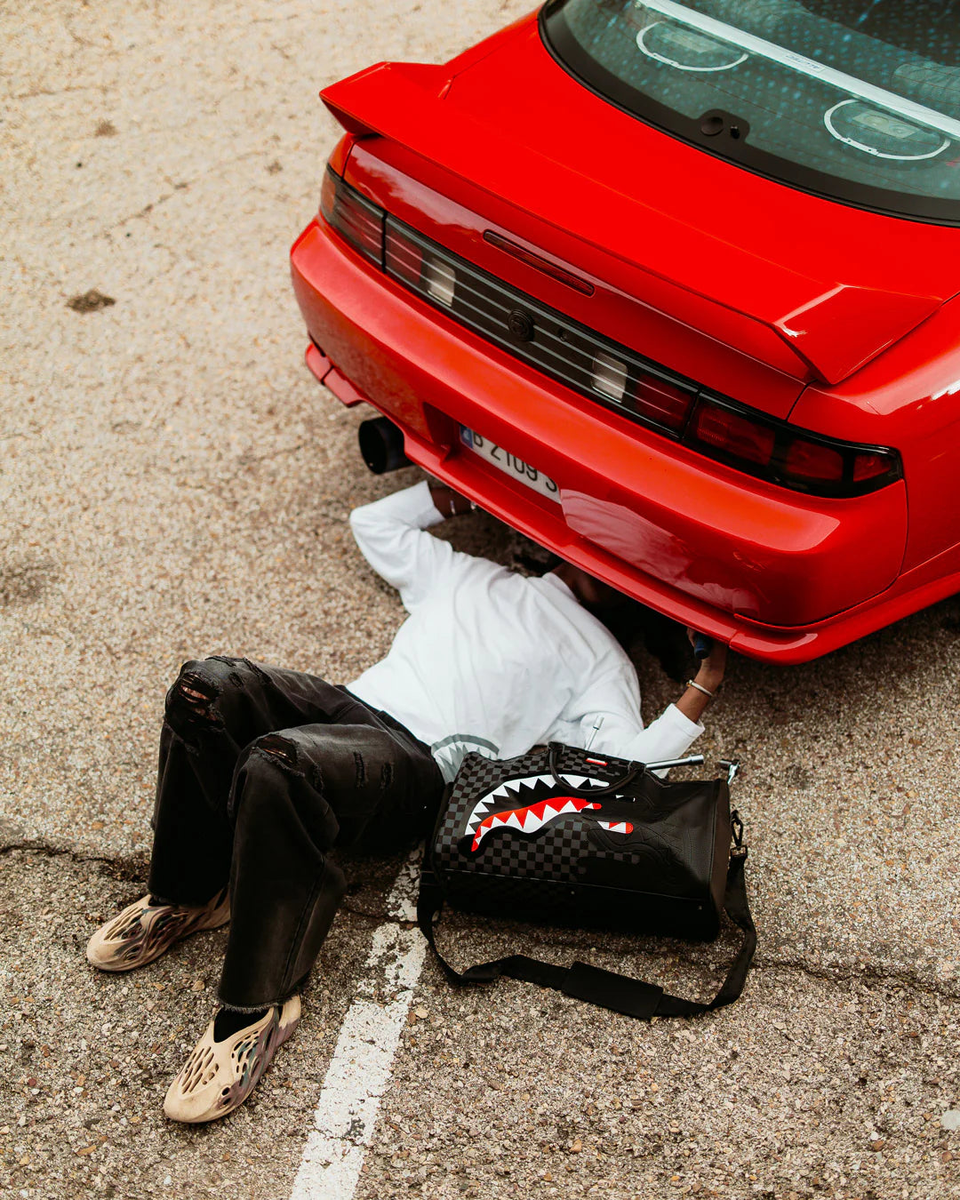 UNFINISHED SHARK DUFFLE