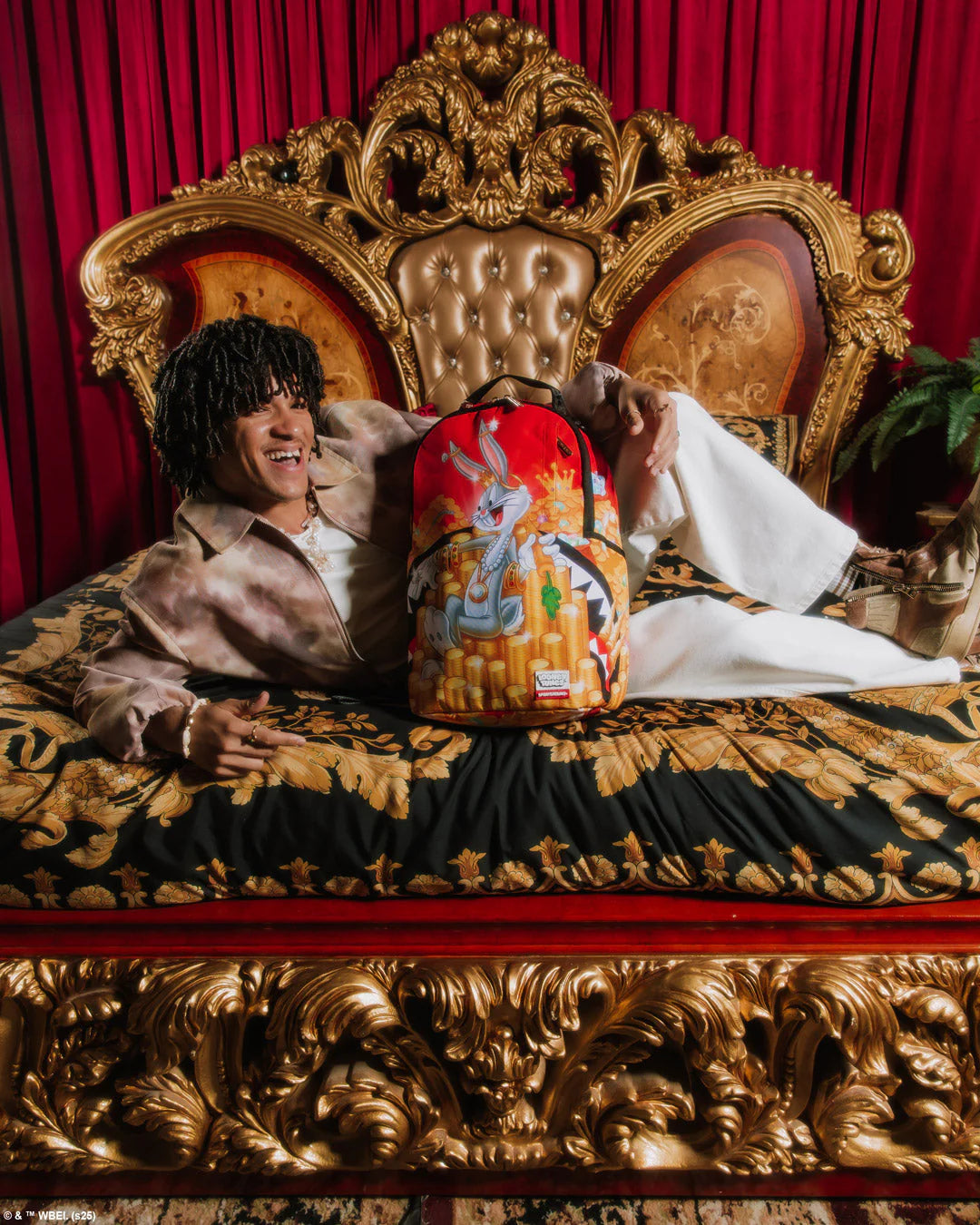 LOONEY TUNES RICH KING BUGS DLXR BACKPACK