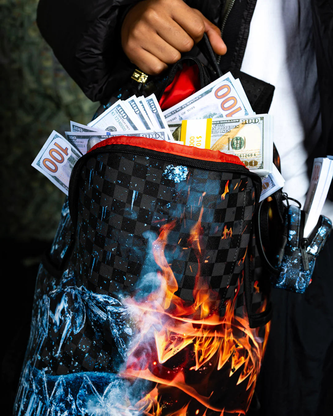 FIRE & ICE SHARK DLXSV BACKPACK