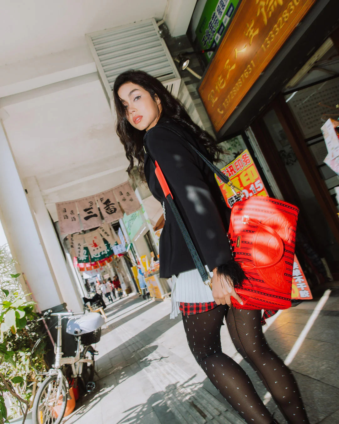 REVERSE SIP 2.0 MINI DUFFLE