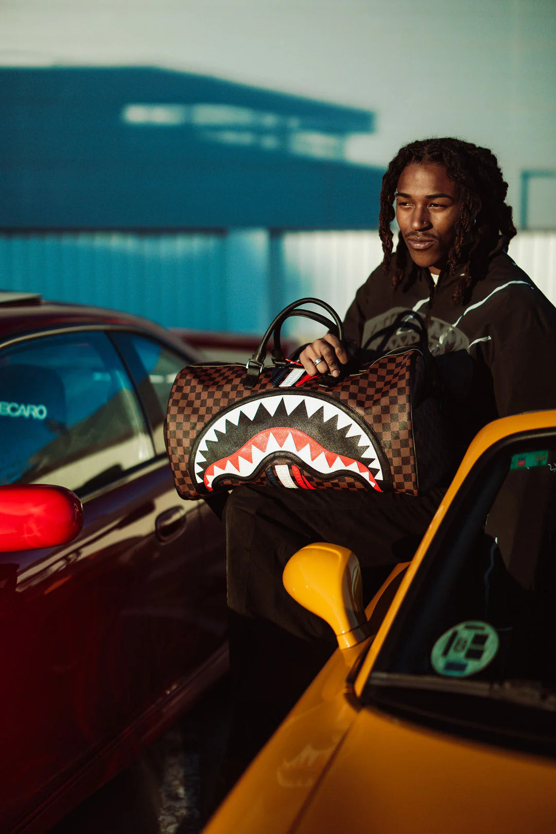 MACHINE FRANCAISE DUFFLE