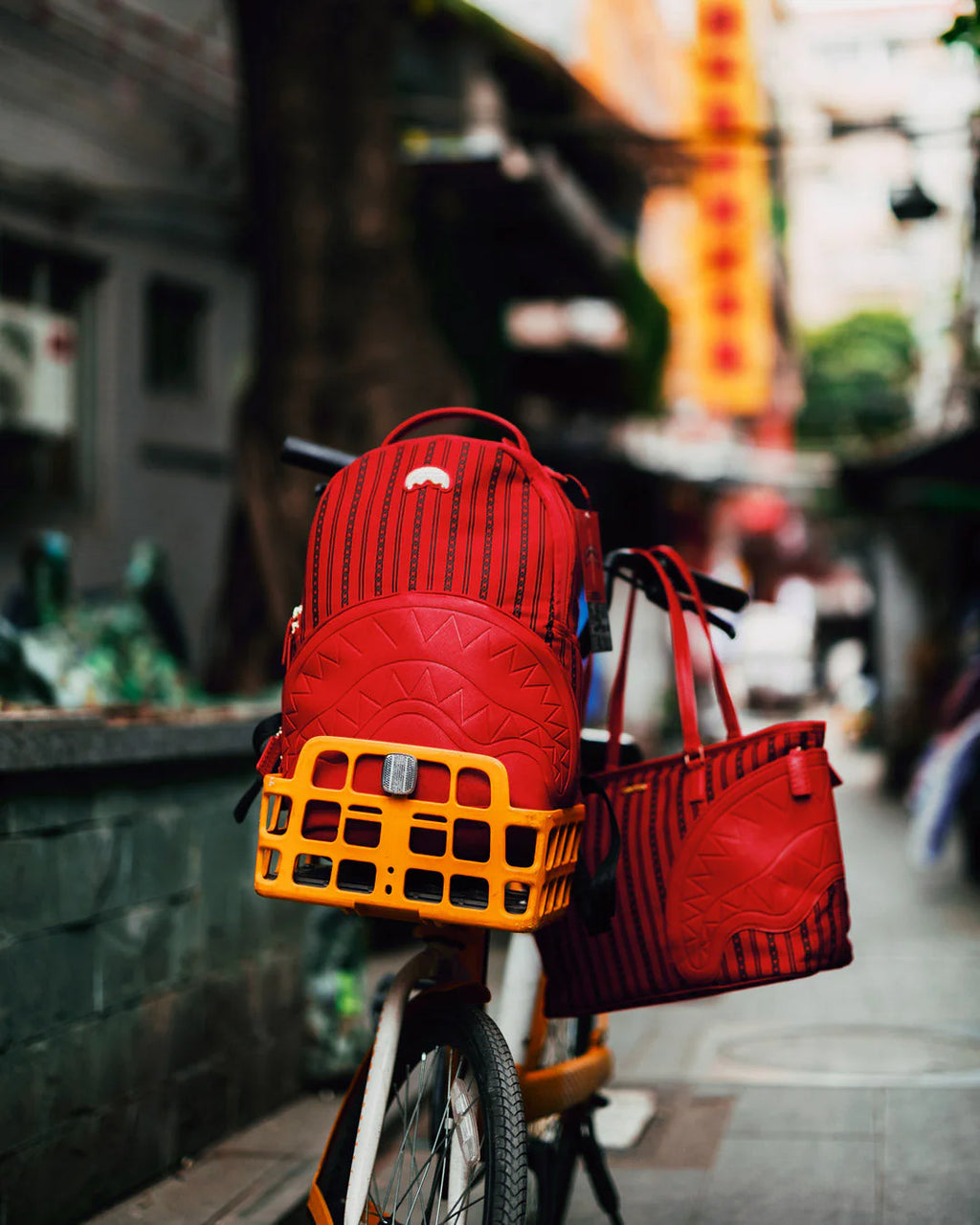 REVERSE SIP 2.0 TOTE